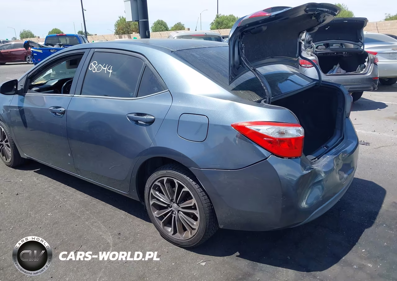 2015 Toyota Corolla S Plus VIN:2T1BURHE7FC401853 - 3