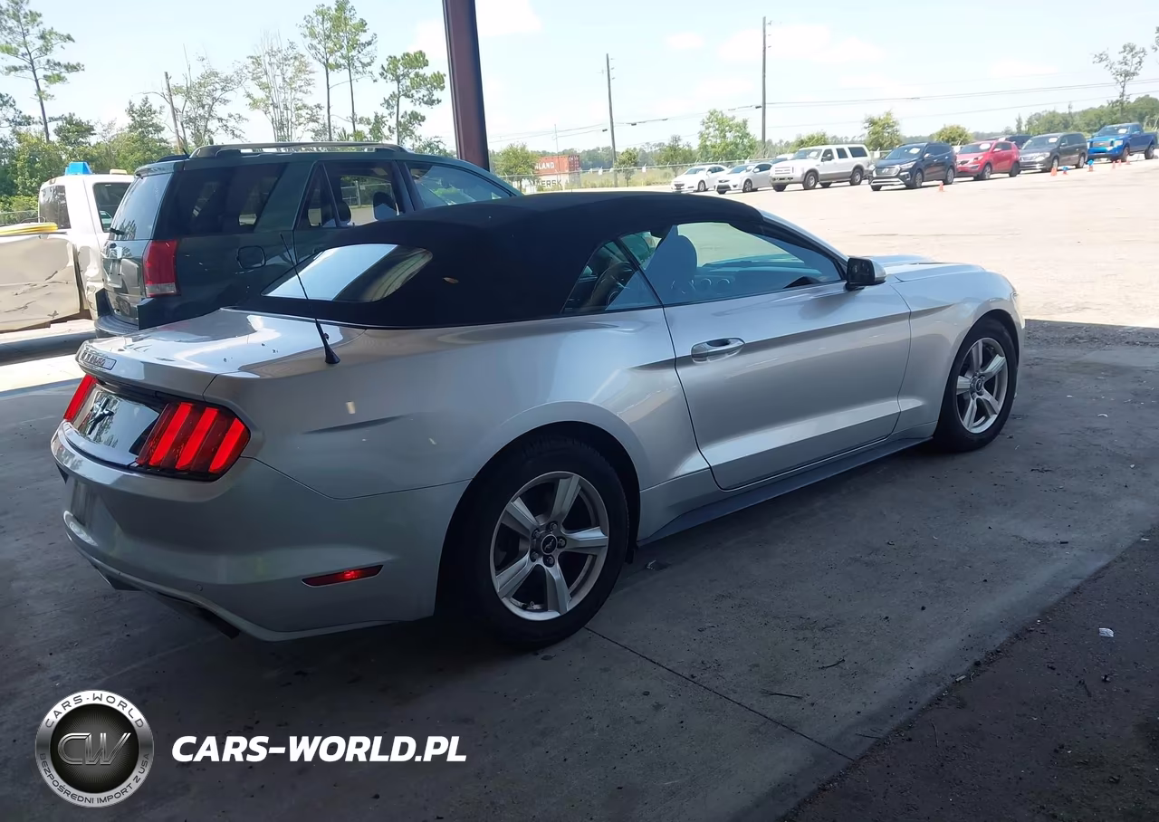 2016 Ford Mustang V6 VIN:1FATP8EM7G5236215 - 4