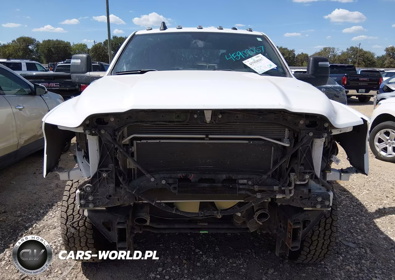 2024 Ram 2500 Tradesman 4X4 8' Box VIN:3C6UR5HL4RG125571 - 13