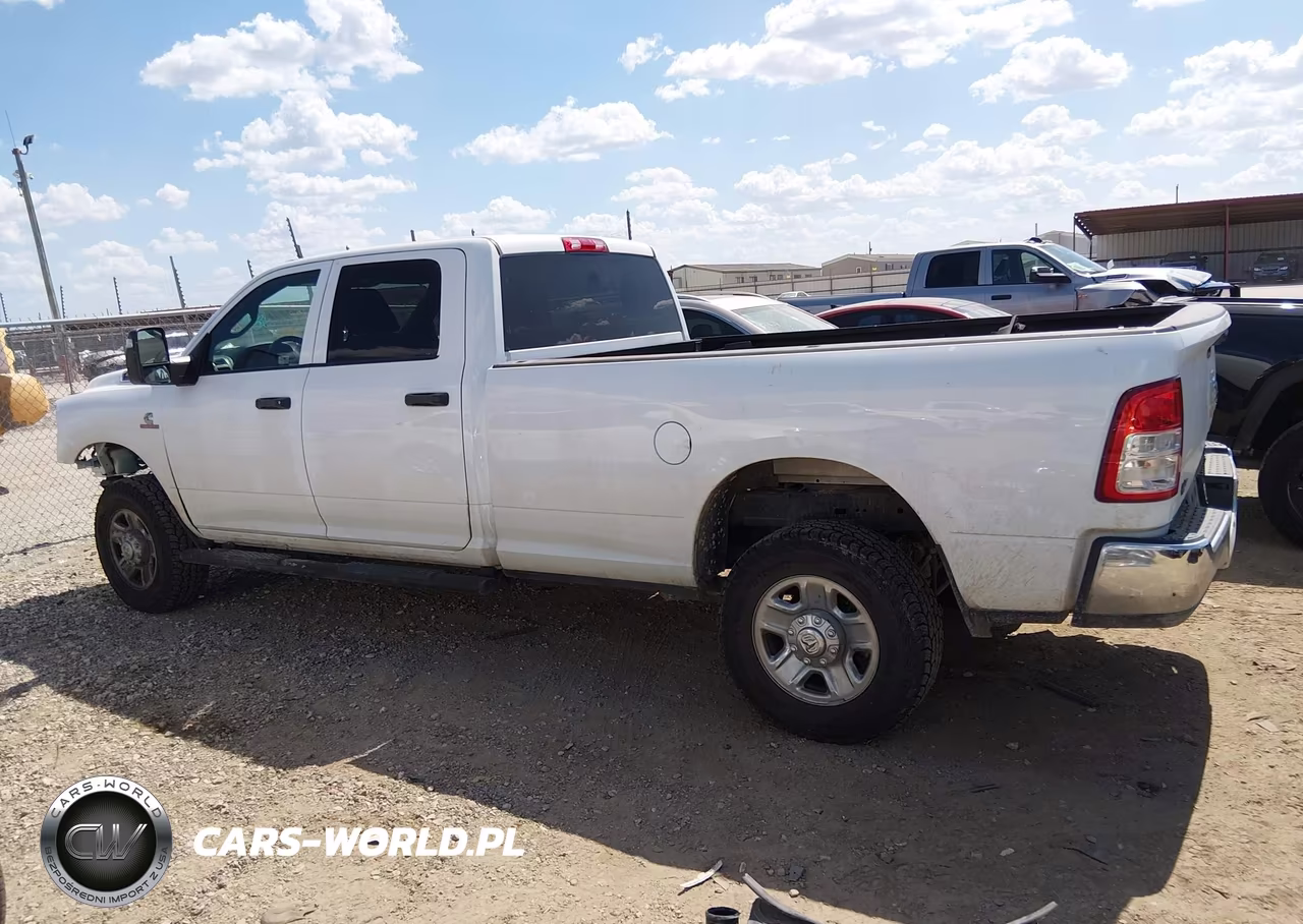 2024 Ram 2500 Tradesman 4X4 8' Box VIN:3C6UR5HL4RG125571 - 15
