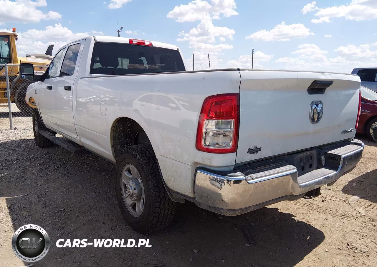 2024 Ram 2500 Tradesman 4X4 8' Box VIN:3C6UR5HL4RG125571 - 3