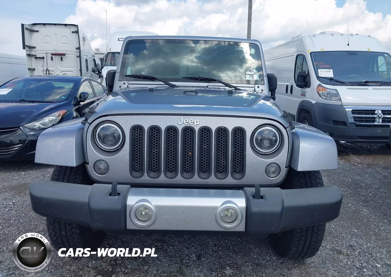 2015 Jeep Wrangler Unlimited Sahara VIN:1C4BJWEG7FL700409 - 12