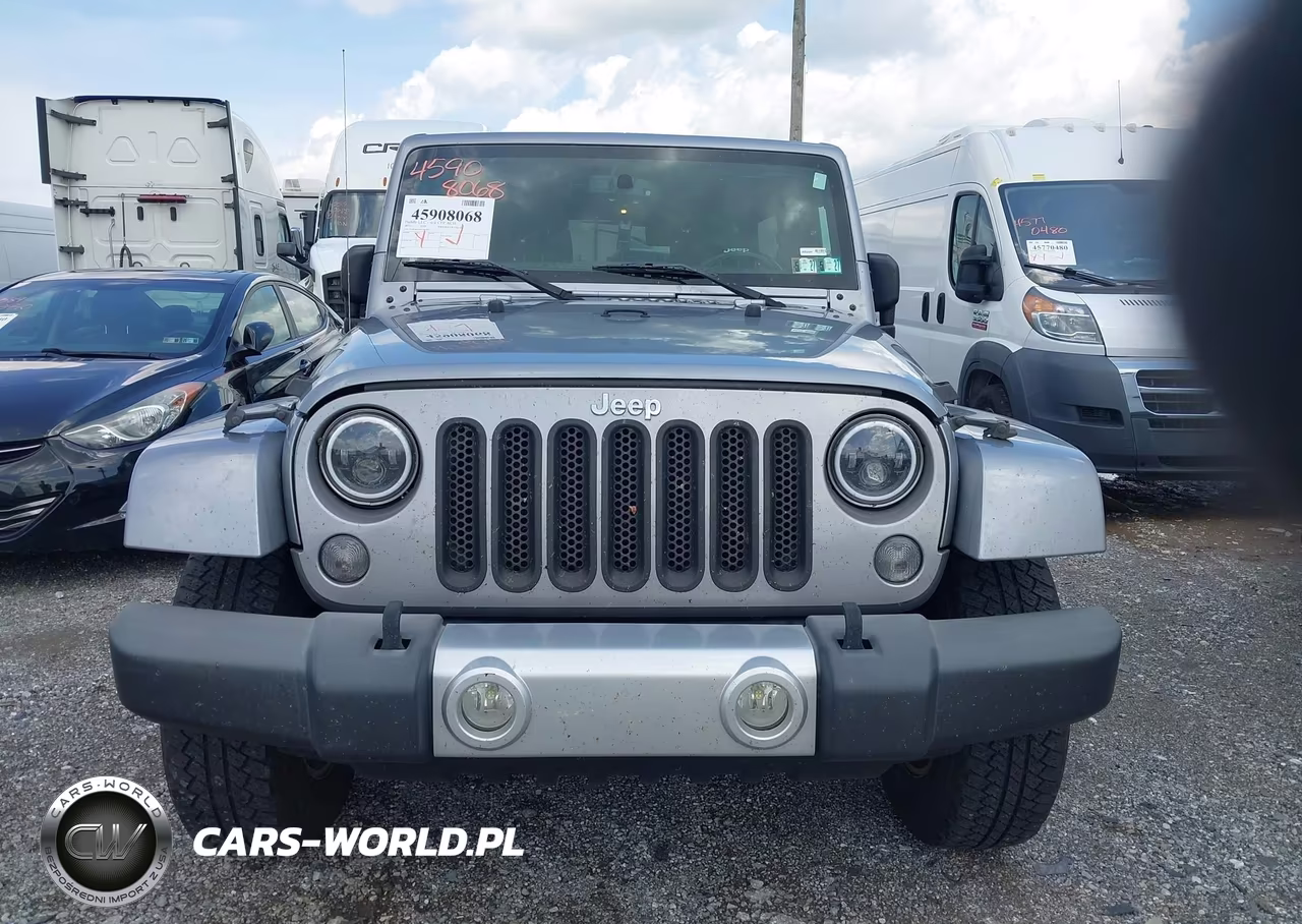 2015 Jeep Wrangler Unlimited Sahara VIN:1C4BJWEG7FL700409 - 6