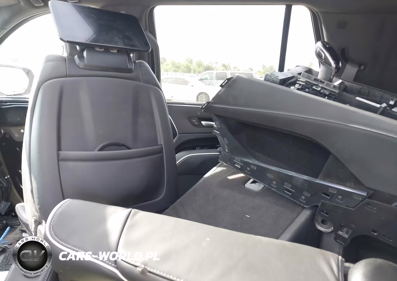 2024 Cadillac Escalade 4Wd V-Series VIN:1GYS4HK96RR141648 - 12