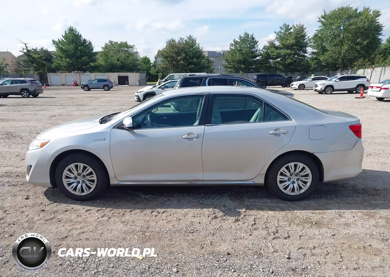 2014 Toyota Camry Hybrid Le VIN:4T1BD1FK3EU101220 - 14