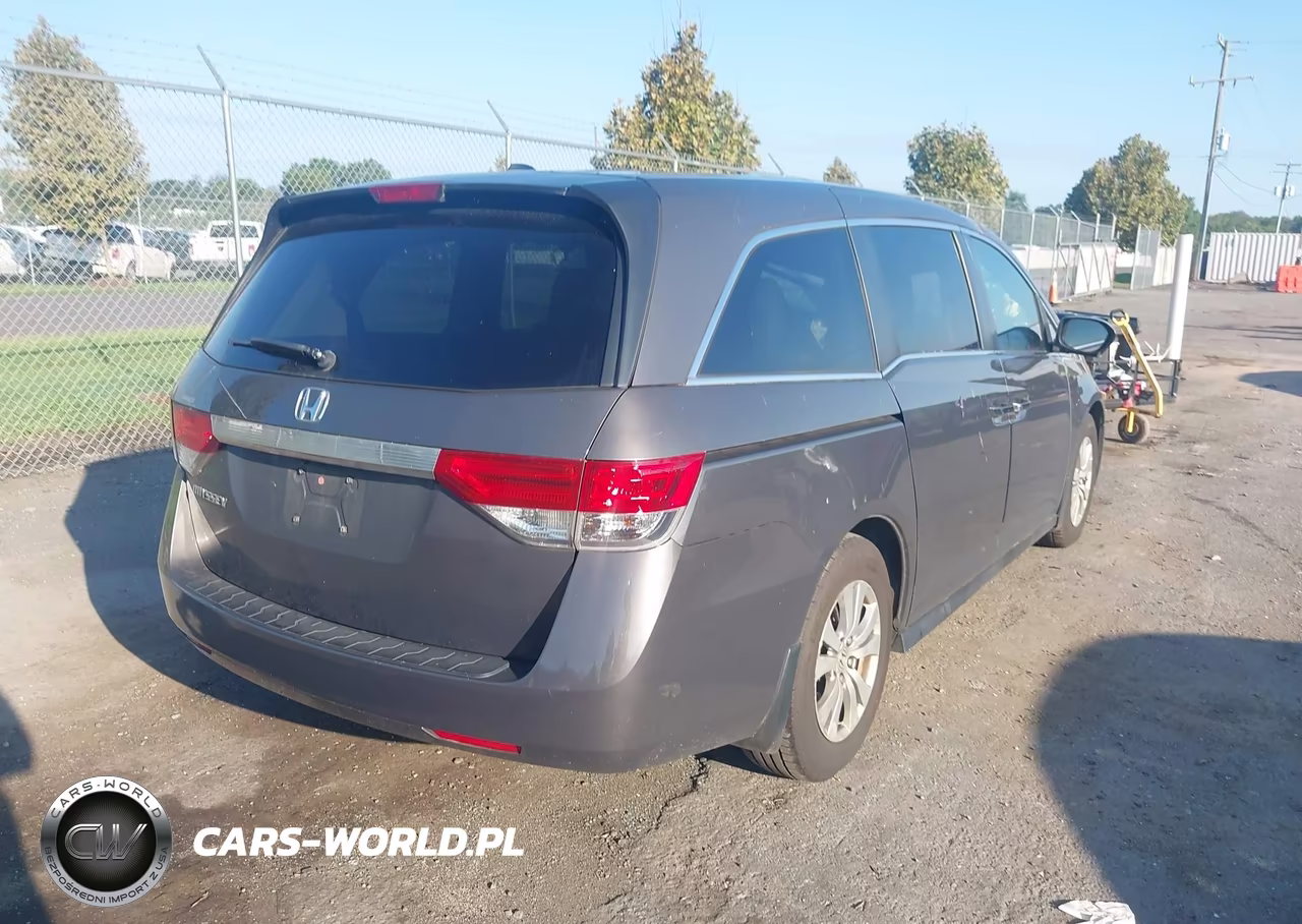 2015 Honda Odyssey Ex-L VIN:5FNRL5H64FB030455 - 4