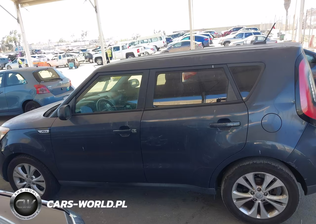 2015 Kia Soul + VIN:KNDJP3A51F7150761 - 14