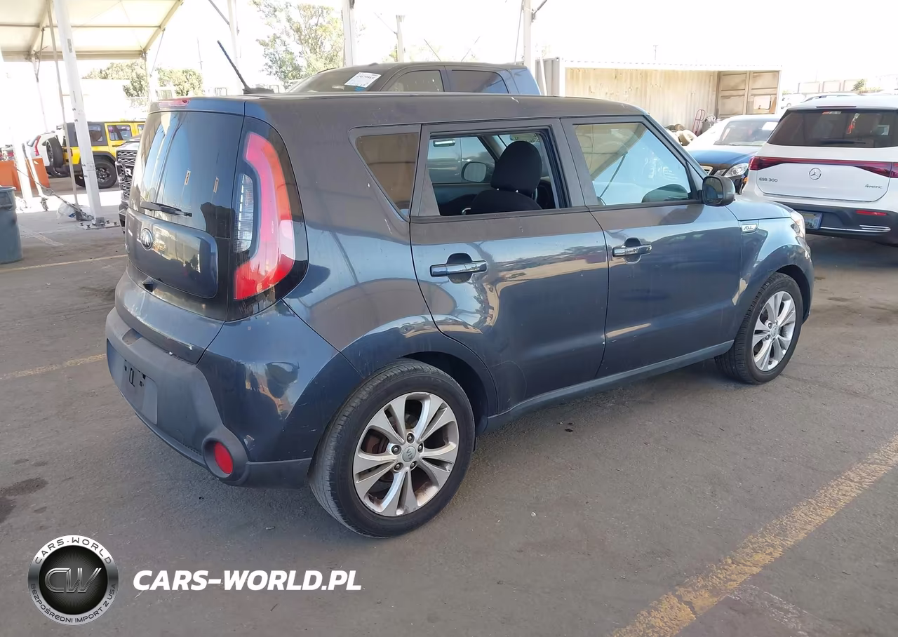 2015 Kia Soul + VIN:KNDJP3A51F7150761 - 4