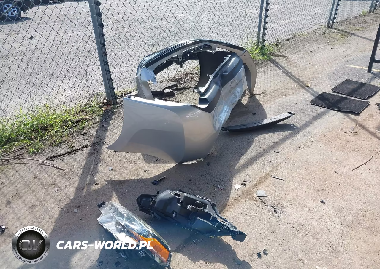 2019 Toyota Corolla Le VIN:2T1BURHE4KC192467 - 12