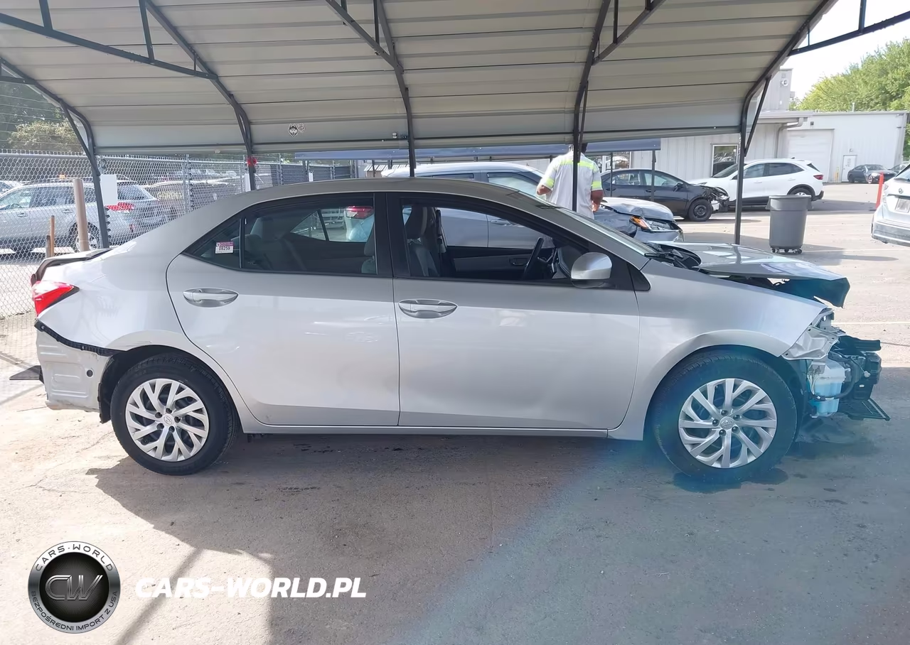 2019 Toyota Corolla Le VIN:2T1BURHE4KC192467 - 14