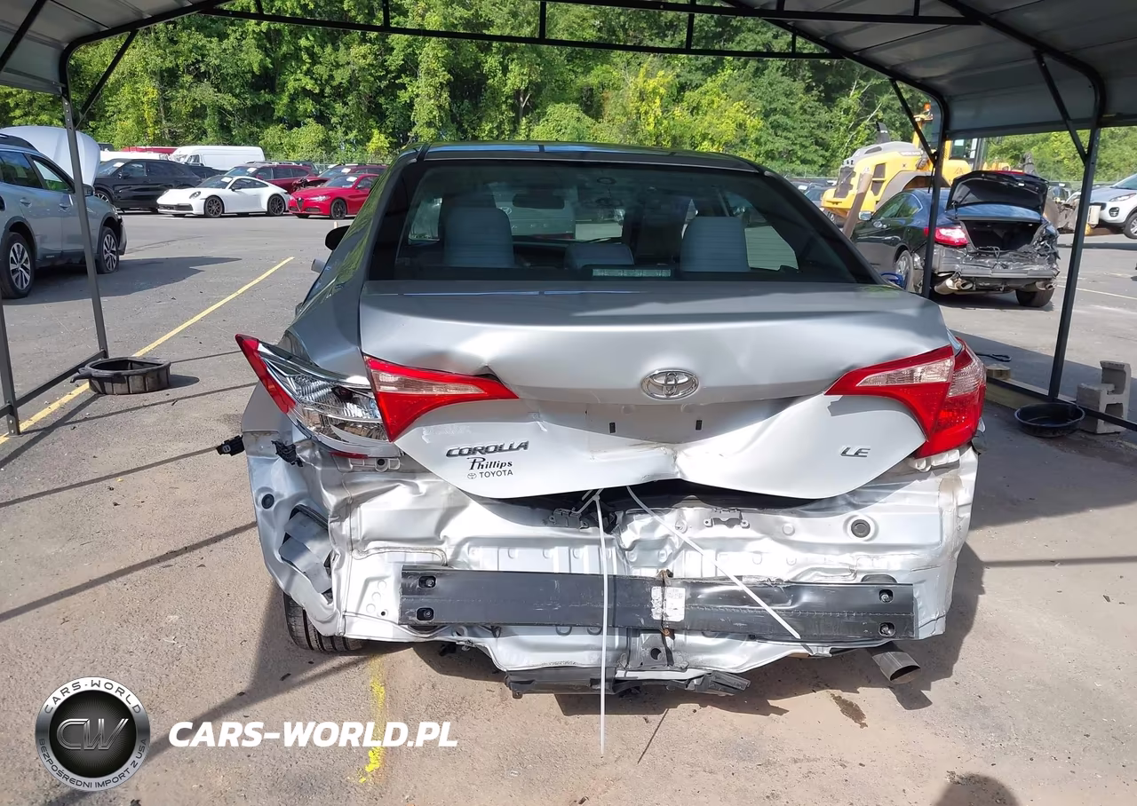 2019 Toyota Corolla Le VIN:2T1BURHE4KC192467 - 17