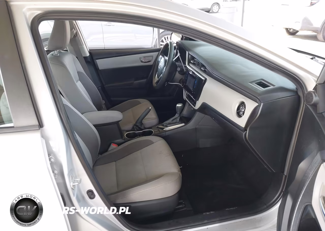 2019 Toyota Corolla Le VIN:2T1BURHE4KC192467 - 5