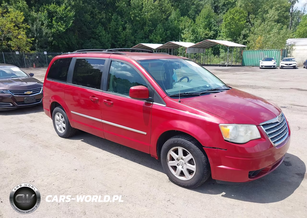2010 Chrysler Town & Country Touring
