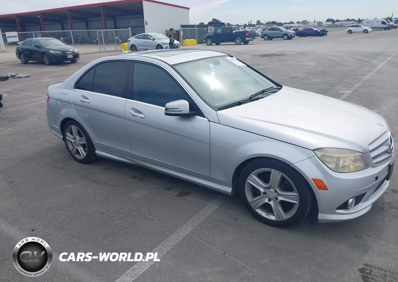 2010 Mercedes-Benz C 300 Sport