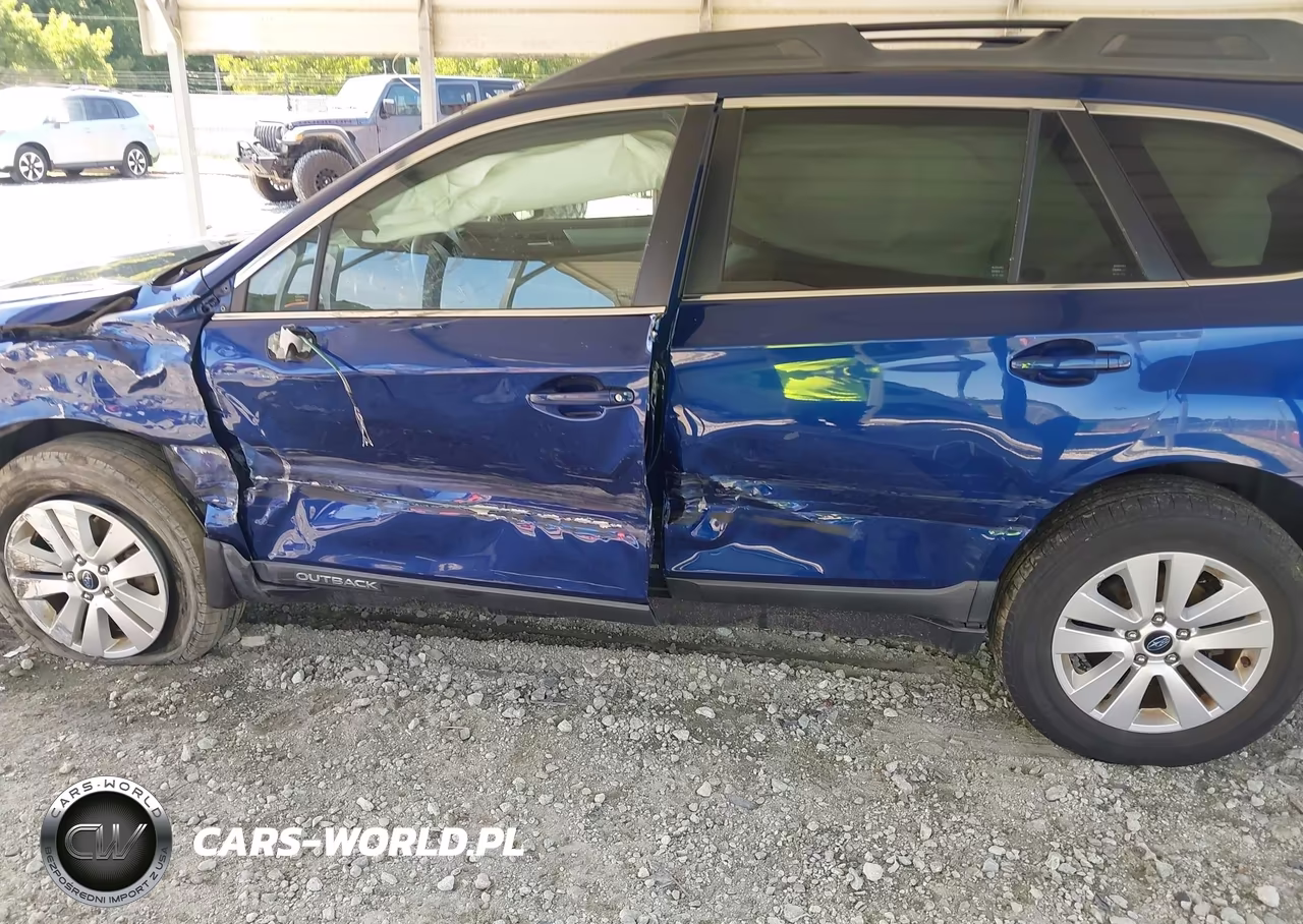 2017 Subaru Outback 2.5I Premium VIN:4S4BSAHC2H3250921 - 14