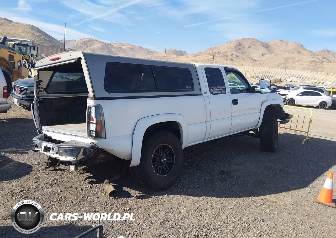 2005 Chevrolet Silverado 1500 Ls VIN:1GCEK19B65E312294 - 4