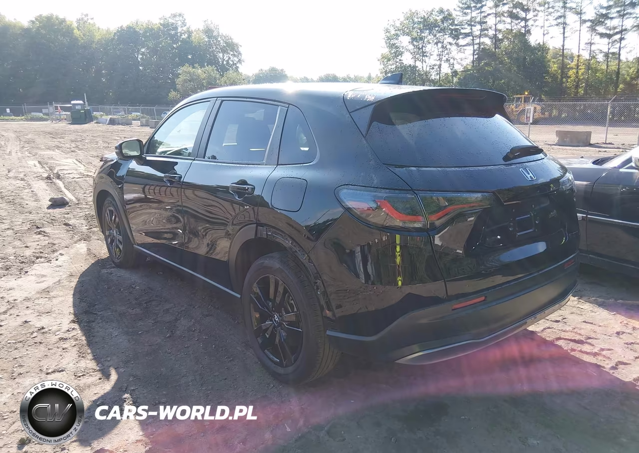 2026 Honda Hr-V Awd Sport VIN:3CZRZ2H55TM747128 - 3