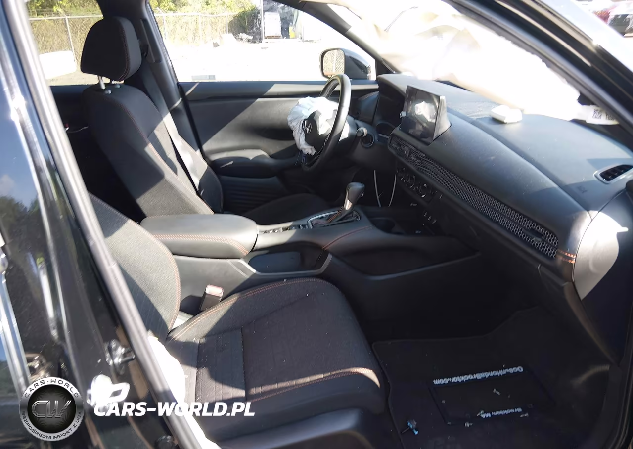 2026 Honda Hr-V Awd Sport VIN:3CZRZ2H55TM747128 - 5