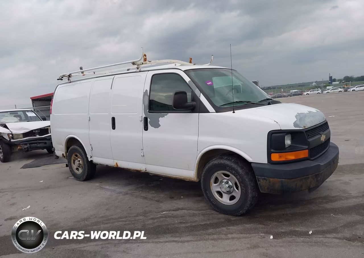 2007 Chevrolet Express Work Van VIN:1GCFH15T271185782 - 13