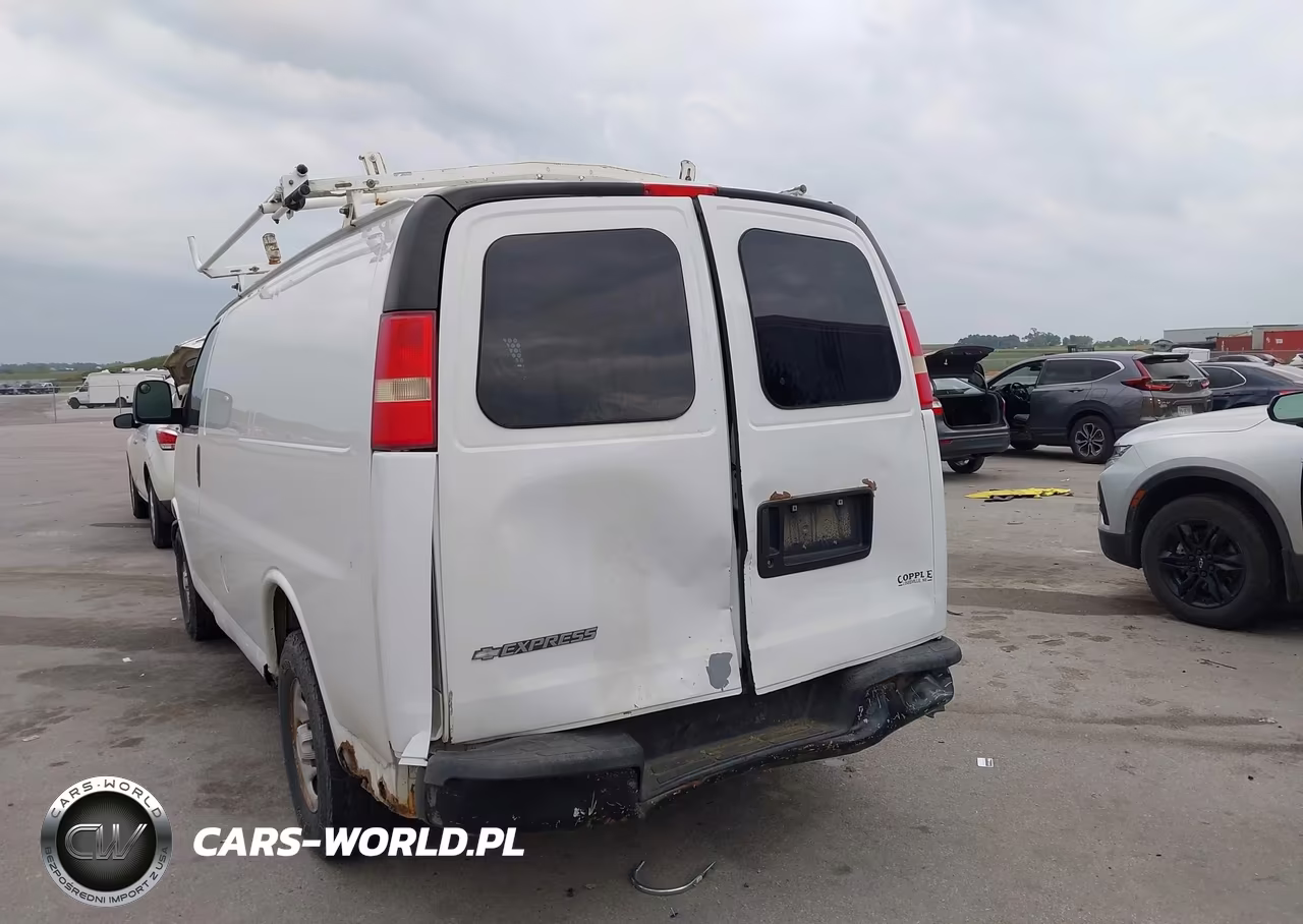 2007 Chevrolet Express Work Van VIN:1GCFH15T271185782 - 6
