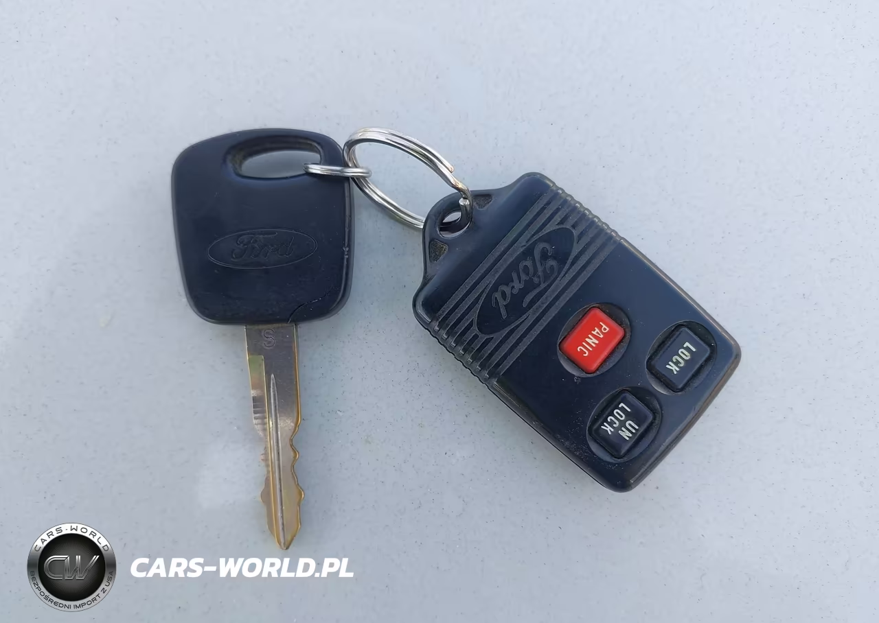 1997 Ford Expedition Eddie Bauer-Xlt VIN:1FMFU18L2VLB42807 - 11
