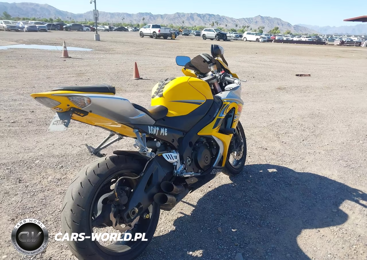 2007 Suzuki Gsx-R1000 VIN:JS1GT77A072104848 - 4