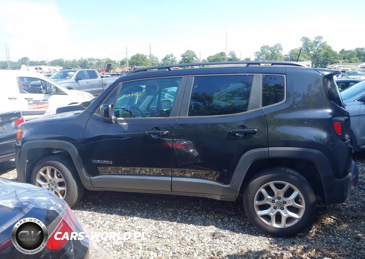 2018 Jeep Renegade Latitude 4X4 VIN:ZACCJBBB0JPJ11127 - 14