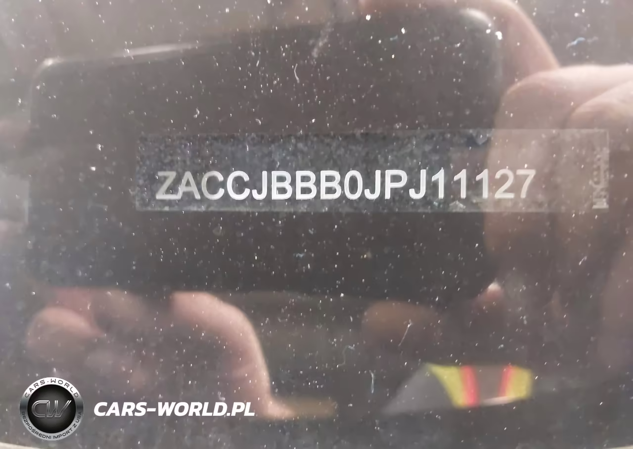 2018 Jeep Renegade Latitude 4X4 VIN:ZACCJBBB0JPJ11127 - 17