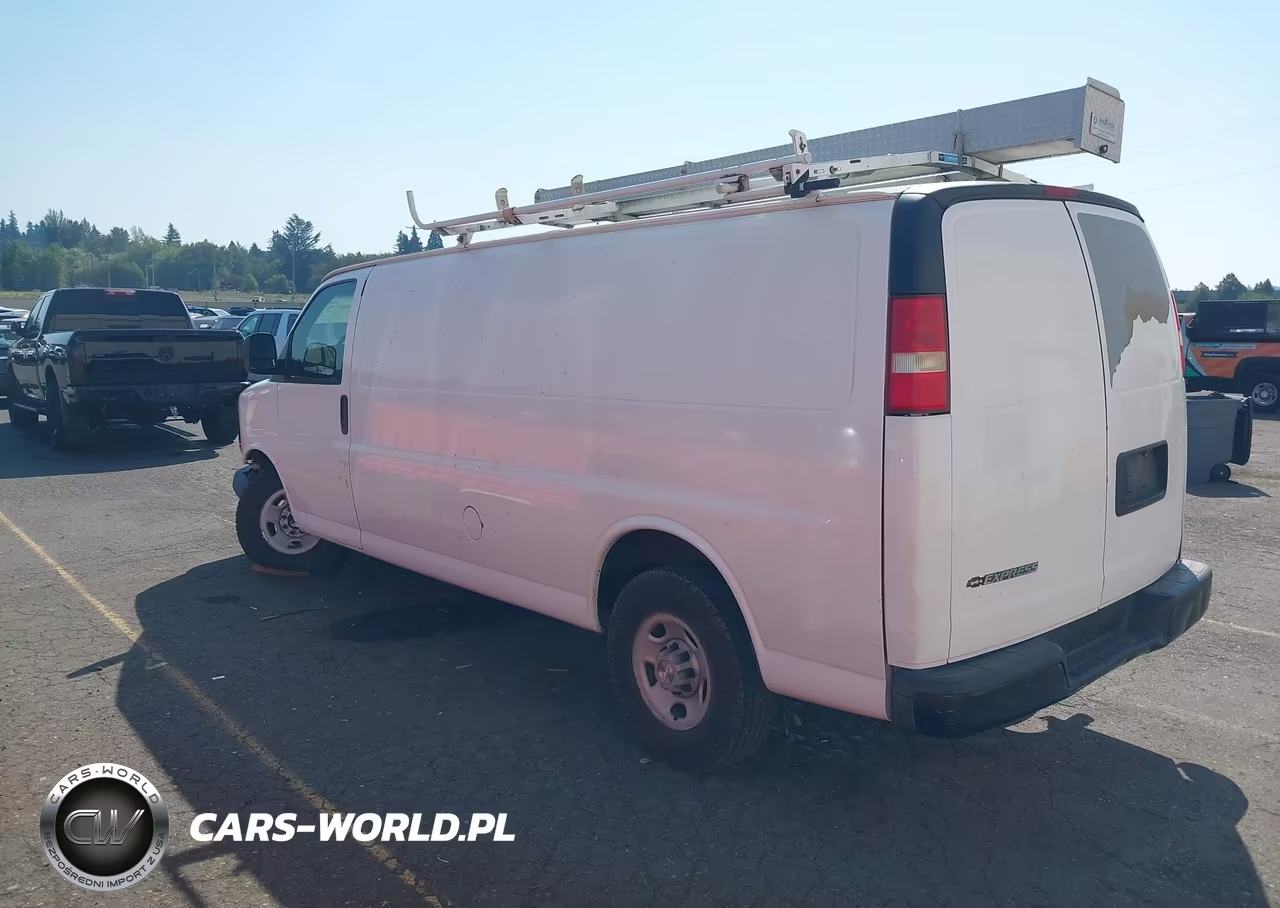 2008 Chevrolet Express Cargo Van Work Van VIN:1GCHG39K381229623 - 3