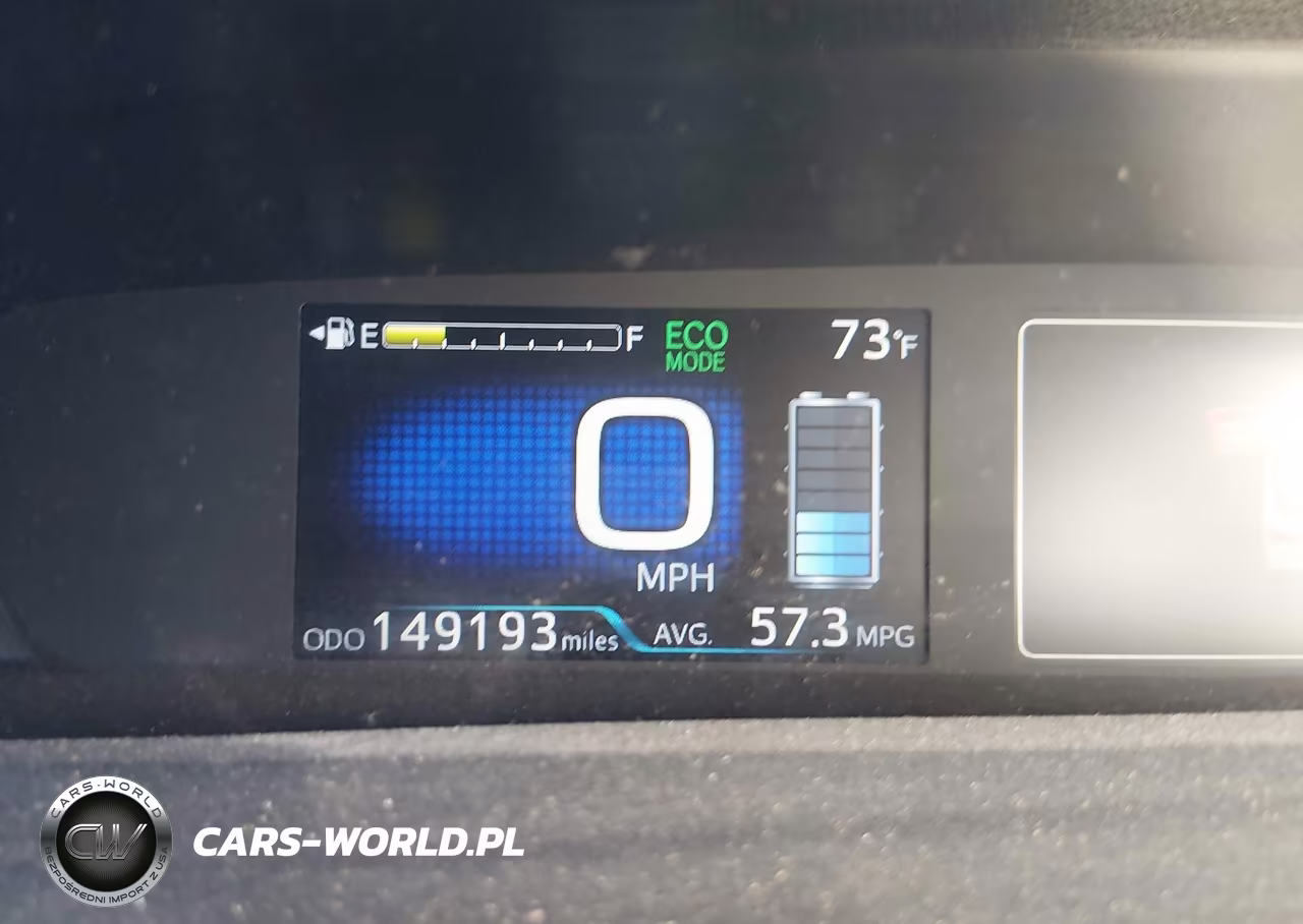 2020 Toyota Prius Le VIN:JTDKARFU1L3103516 - 15