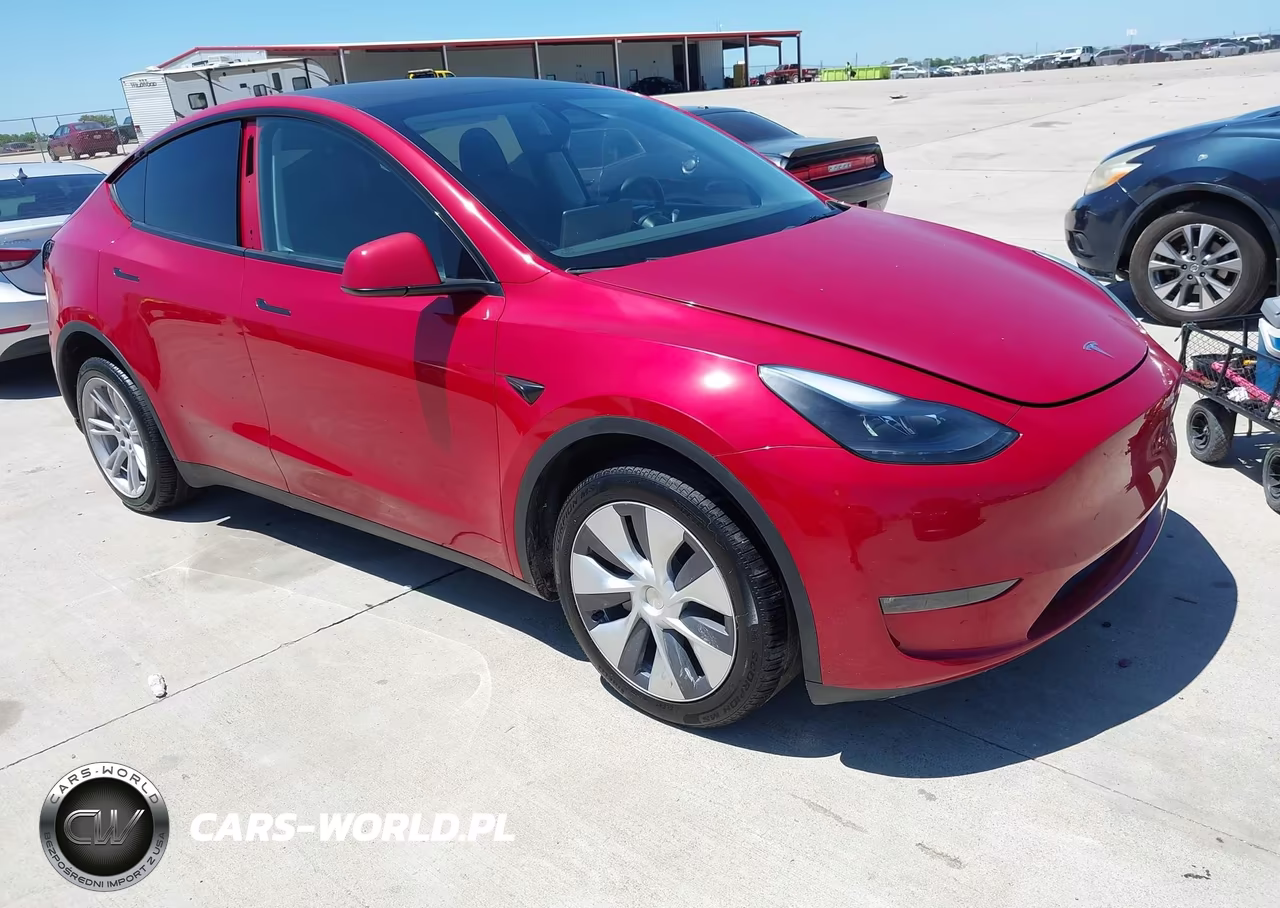 2024 Tesla Model Y – zdjęcie 1 z 17