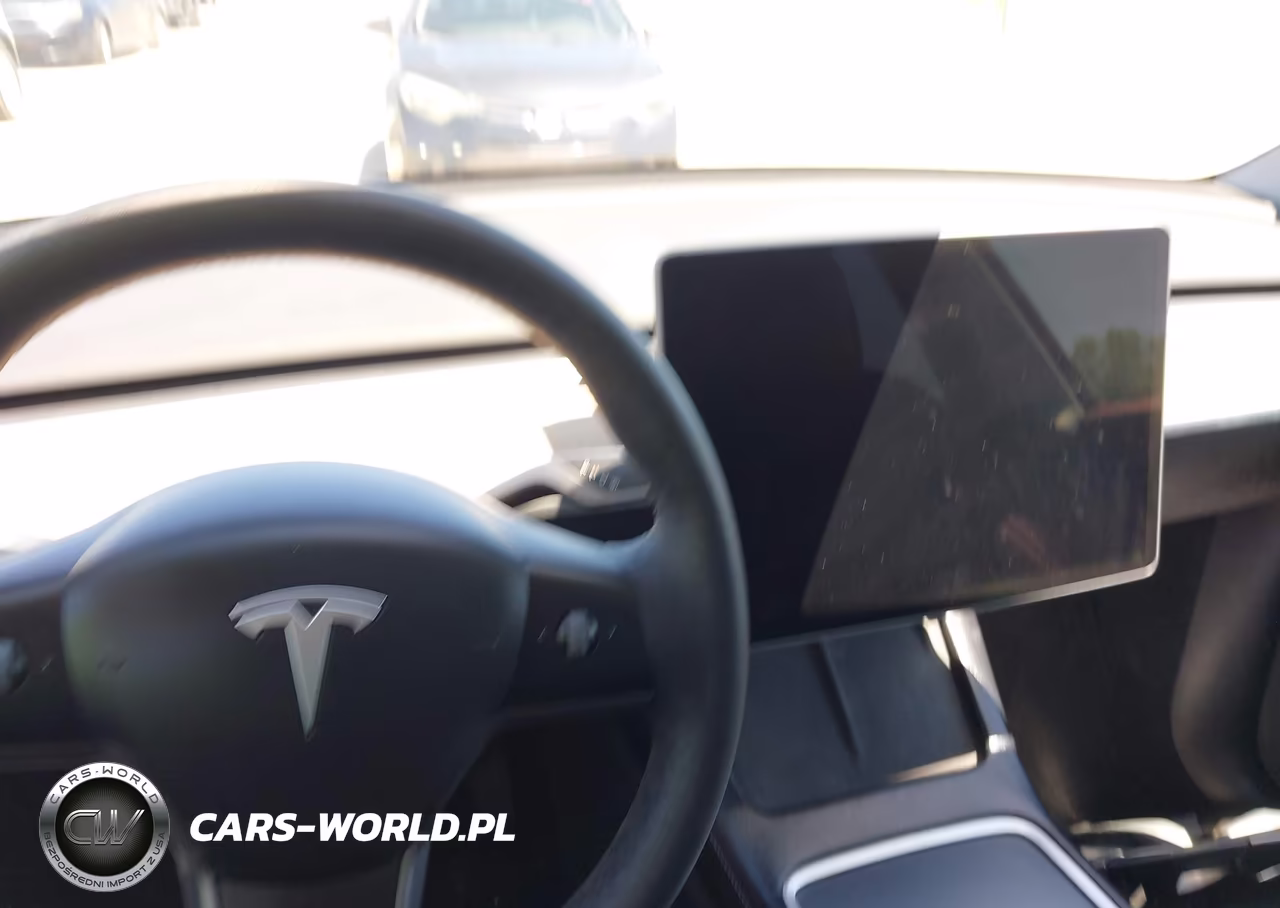 2024 Tesla Model Y VIN:7SAYGDEE5RA217617 - 17