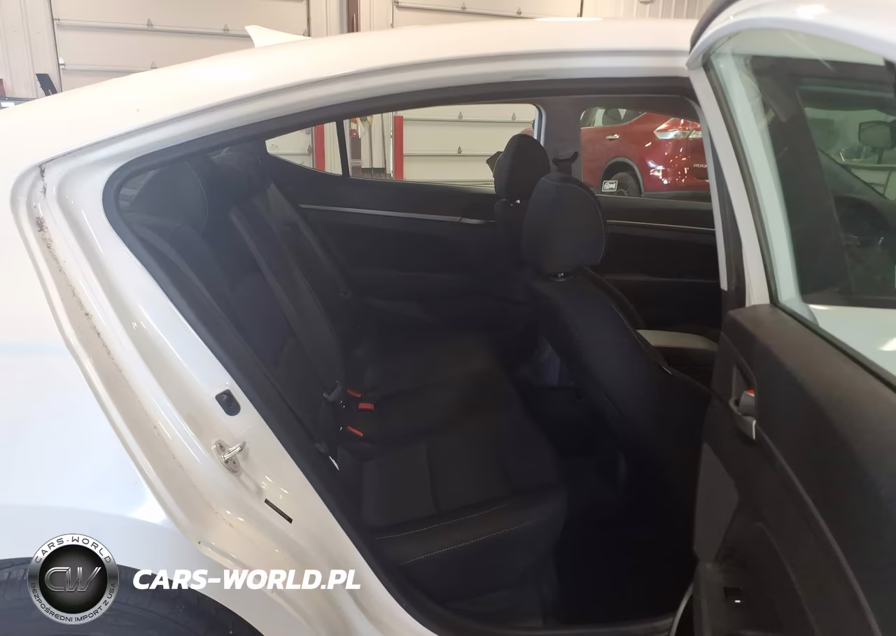 2018 Hyundai Elantra Sel VIN:5NPD84LFXJH392006 - 8