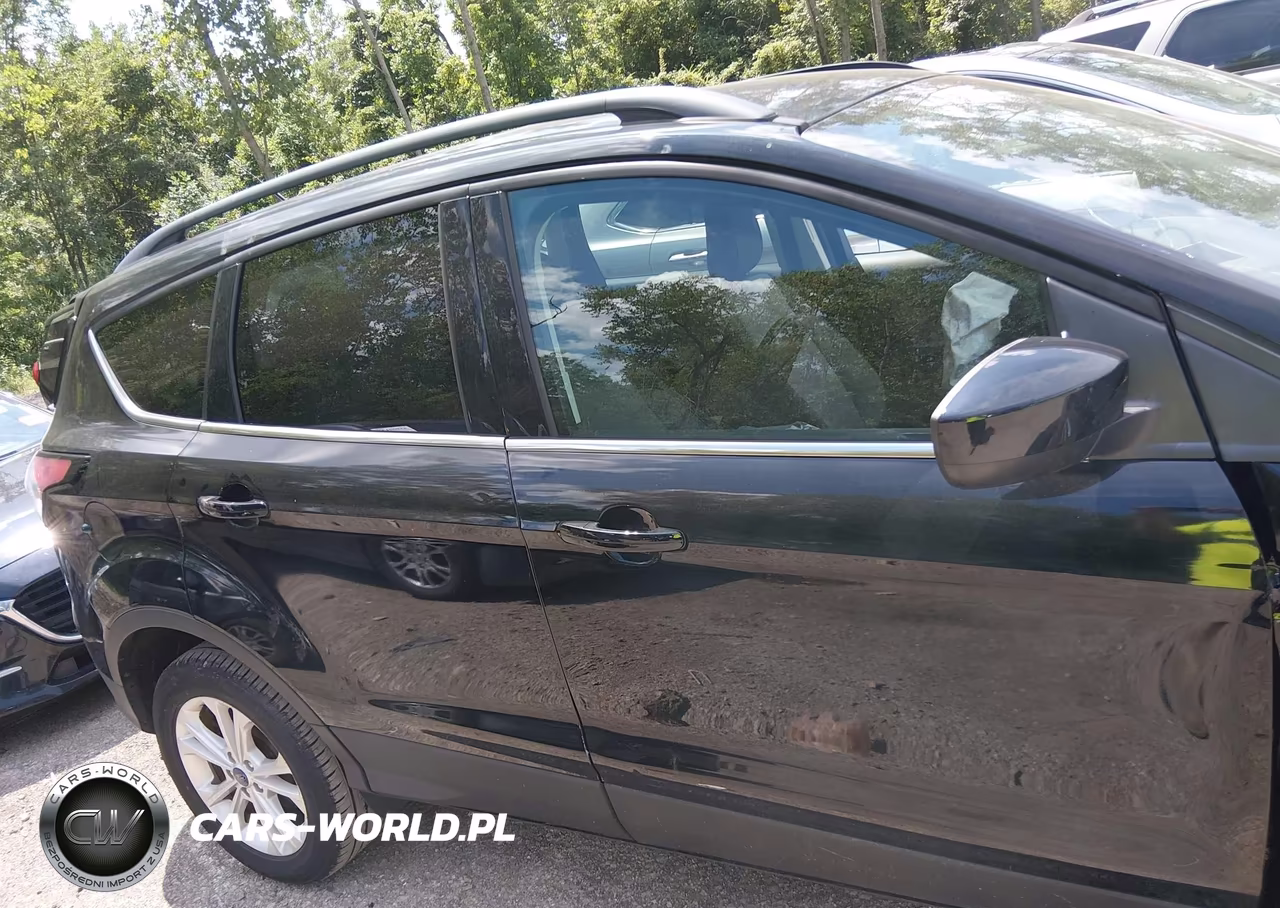 2018 Ford Escape Se VIN:1FMCU0GDXJUC17782 - 13