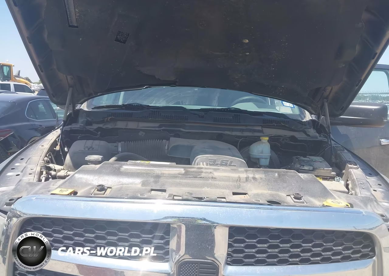 2015 Ram 1500 Slt VIN:1C6RR6GGXFS577352 - 10