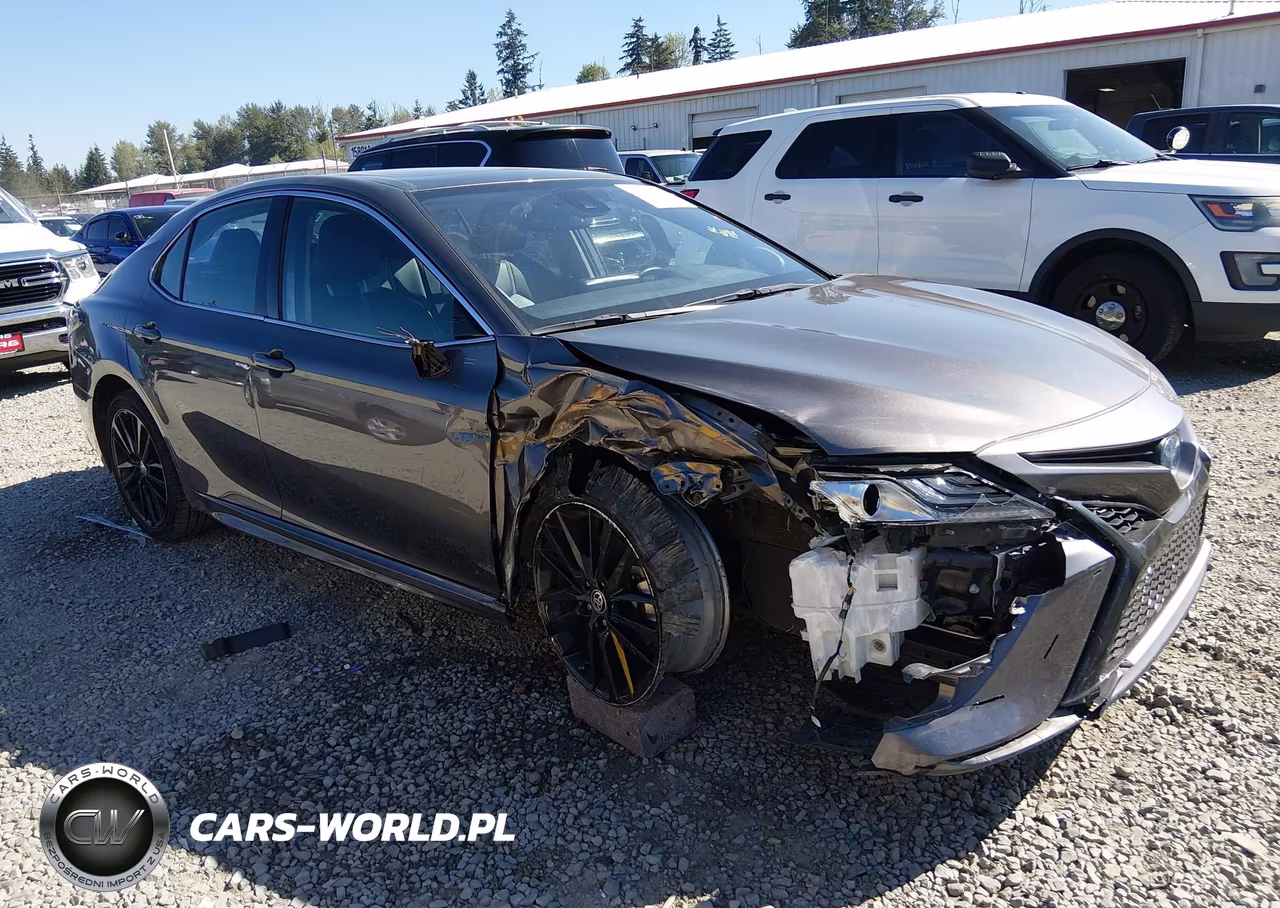2024 Toyota Camry Hybrid Xse – zdjęcie 1 z 19
