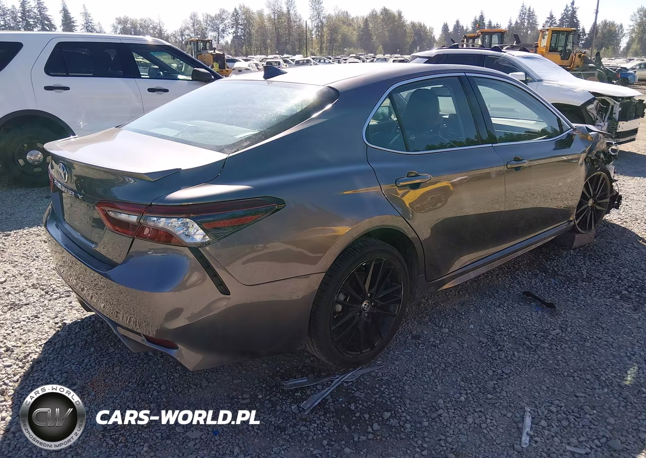 2024 Toyota Camry Hybrid Xse VIN:4T1K31AK2RU621621 - 4