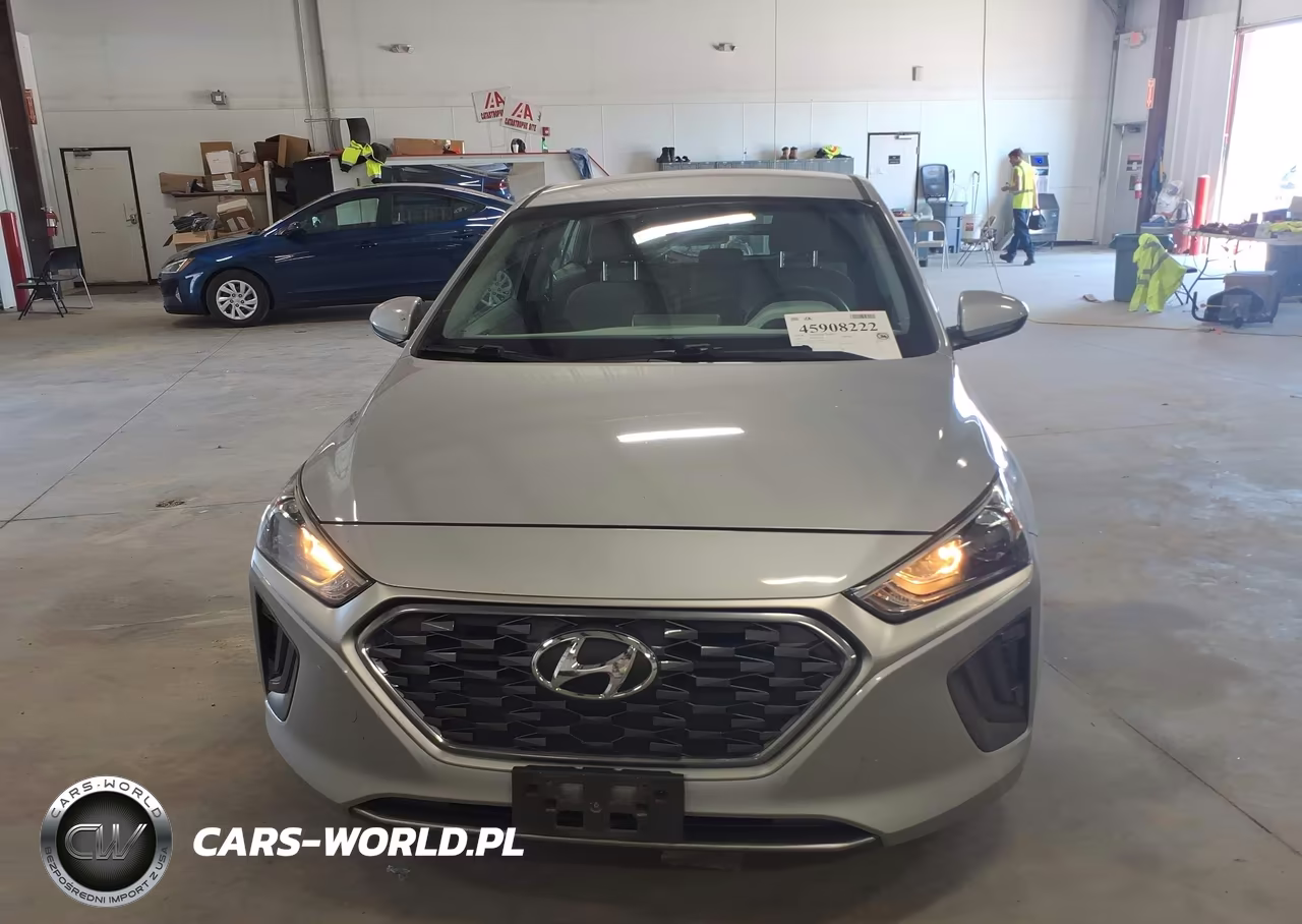 2020 Hyundai Ioniq Hybrid Blue VIN:KMHC65LC1LU219069 - 12
