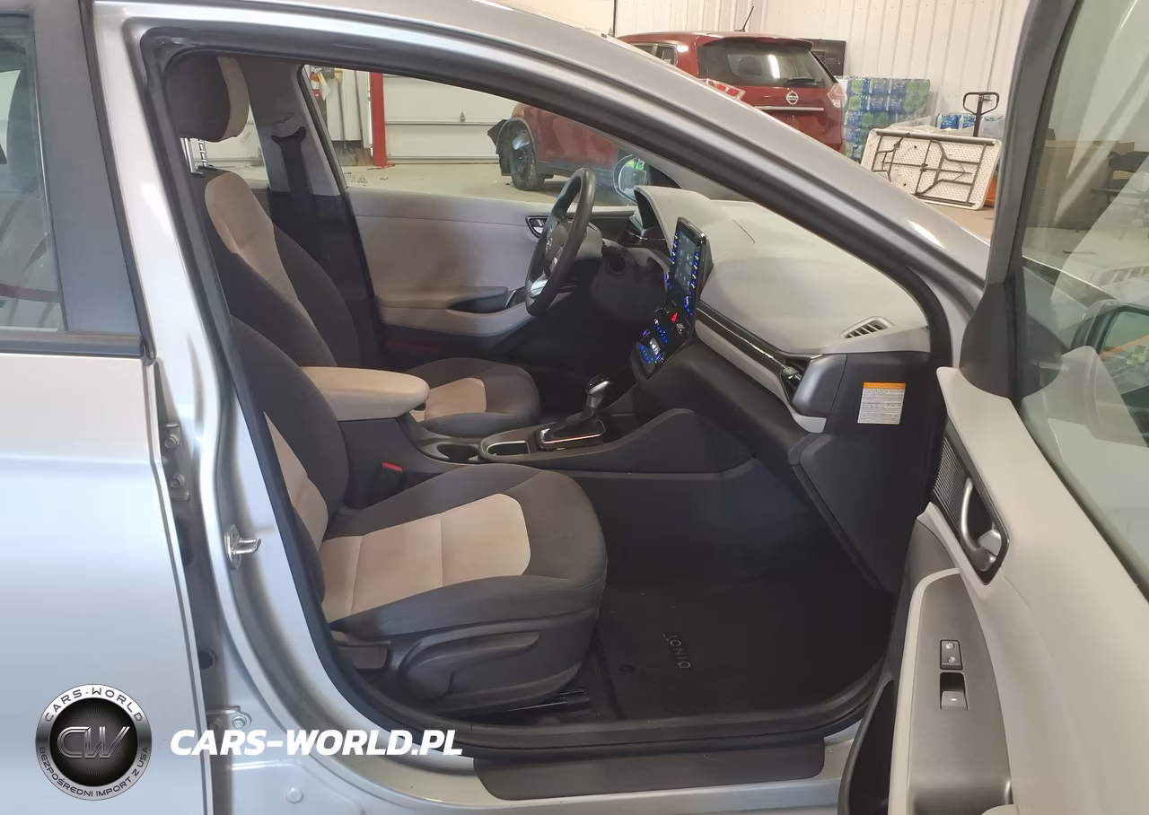 2020 Hyundai Ioniq Hybrid Blue VIN:KMHC65LC1LU219069 - 5
