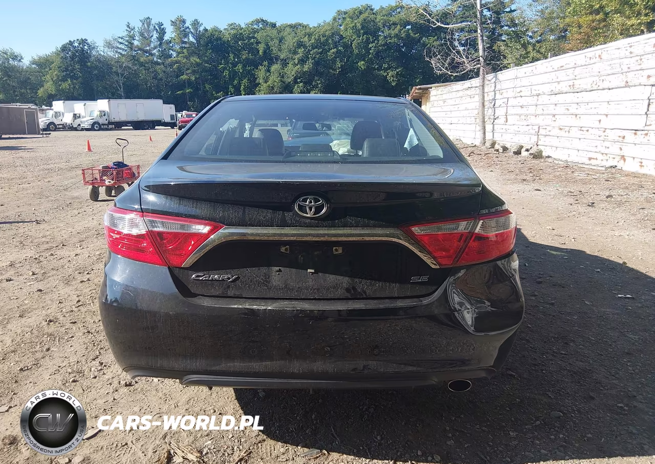 2016 Toyota Camry Se VIN:4T1BF1FKXGU217009 - 15