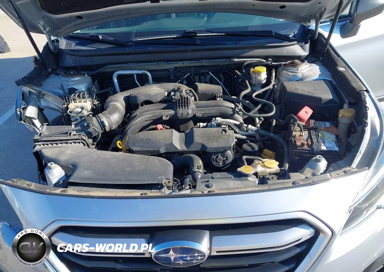 2018 Subaru Outback 2.5I VIN:4S4BSAAC3J3266576 - 10