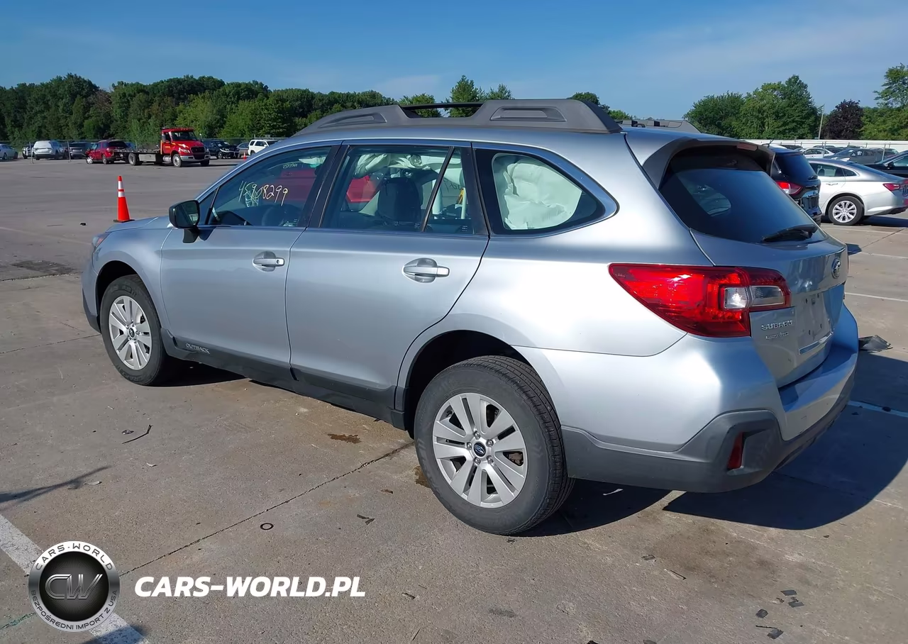 2018 Subaru Outback 2.5I VIN:4S4BSAAC3J3266576 - 3