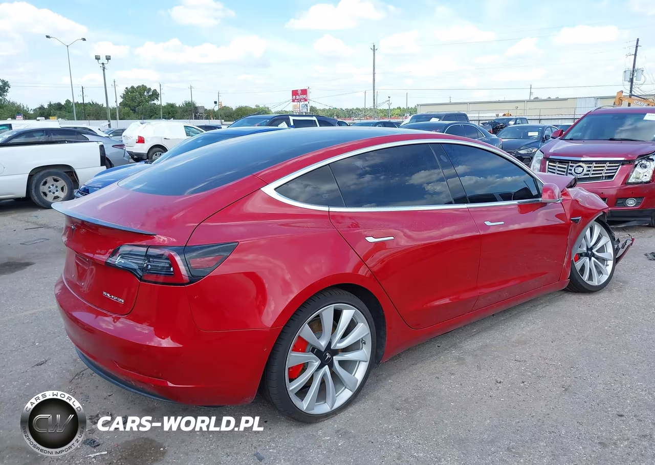 2018 Tesla Model 3 Long Range-Performance VIN:5YJ3E1EB3JF072781 - 4