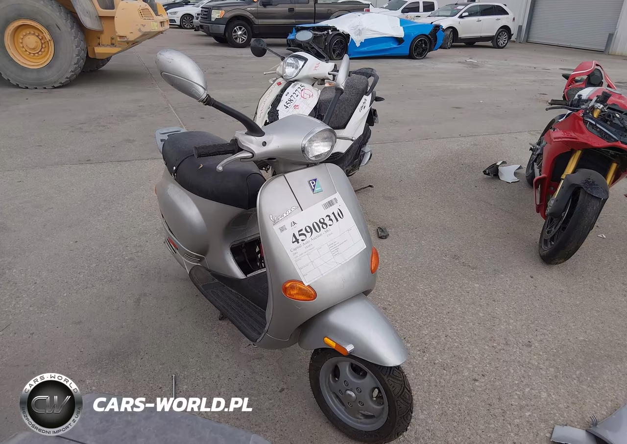 2003 Vespa C161C – zdjęcie 1 z 14