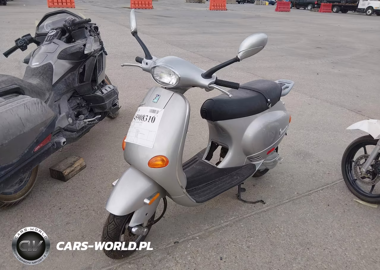 2003 Vespa C161C VIN:ZAPC16C1335005667 - 2