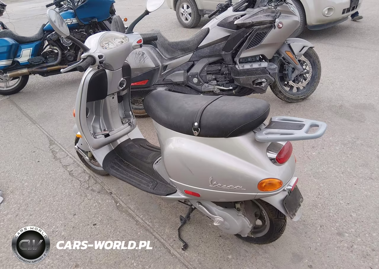 2003 Vespa C161C VIN:ZAPC16C1335005667 - 3