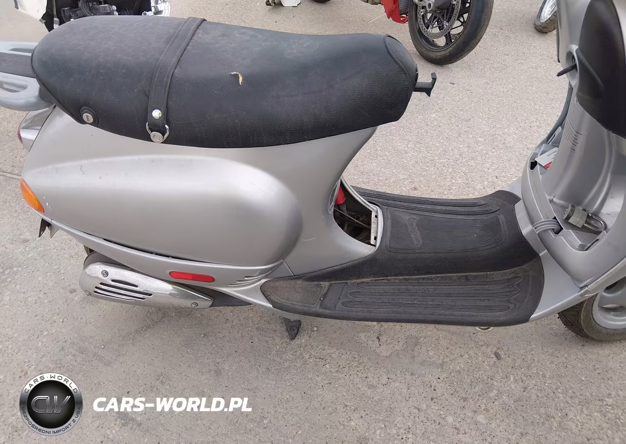2003 Vespa C161C VIN:ZAPC16C1335005667 - 8