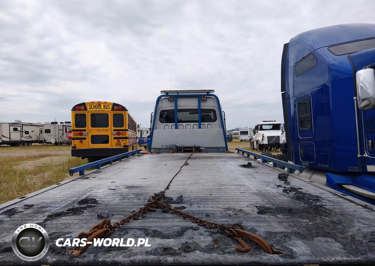 2019 Freightliner M2 106 VIN:3ALACWFC7KDKU1925 - 8