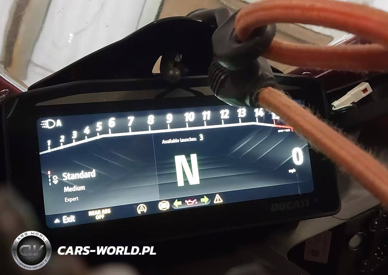 2025 Ducati Panigale V4-V4S VIN:ZDMDAG6W2SB000967 - 7
