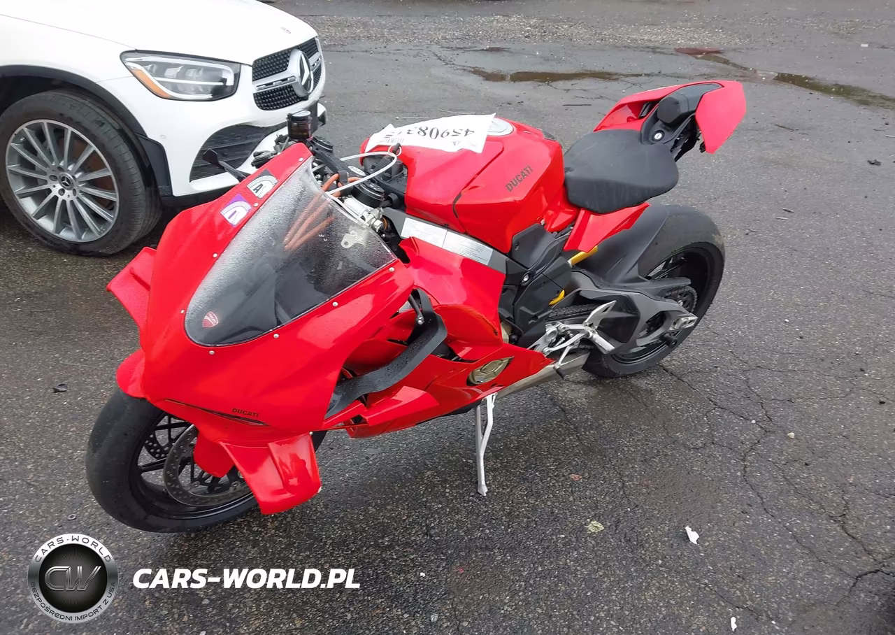 2025 Ducati Panigale V4-V4S VIN:ZDMDAG6W2SB000967 - 9
